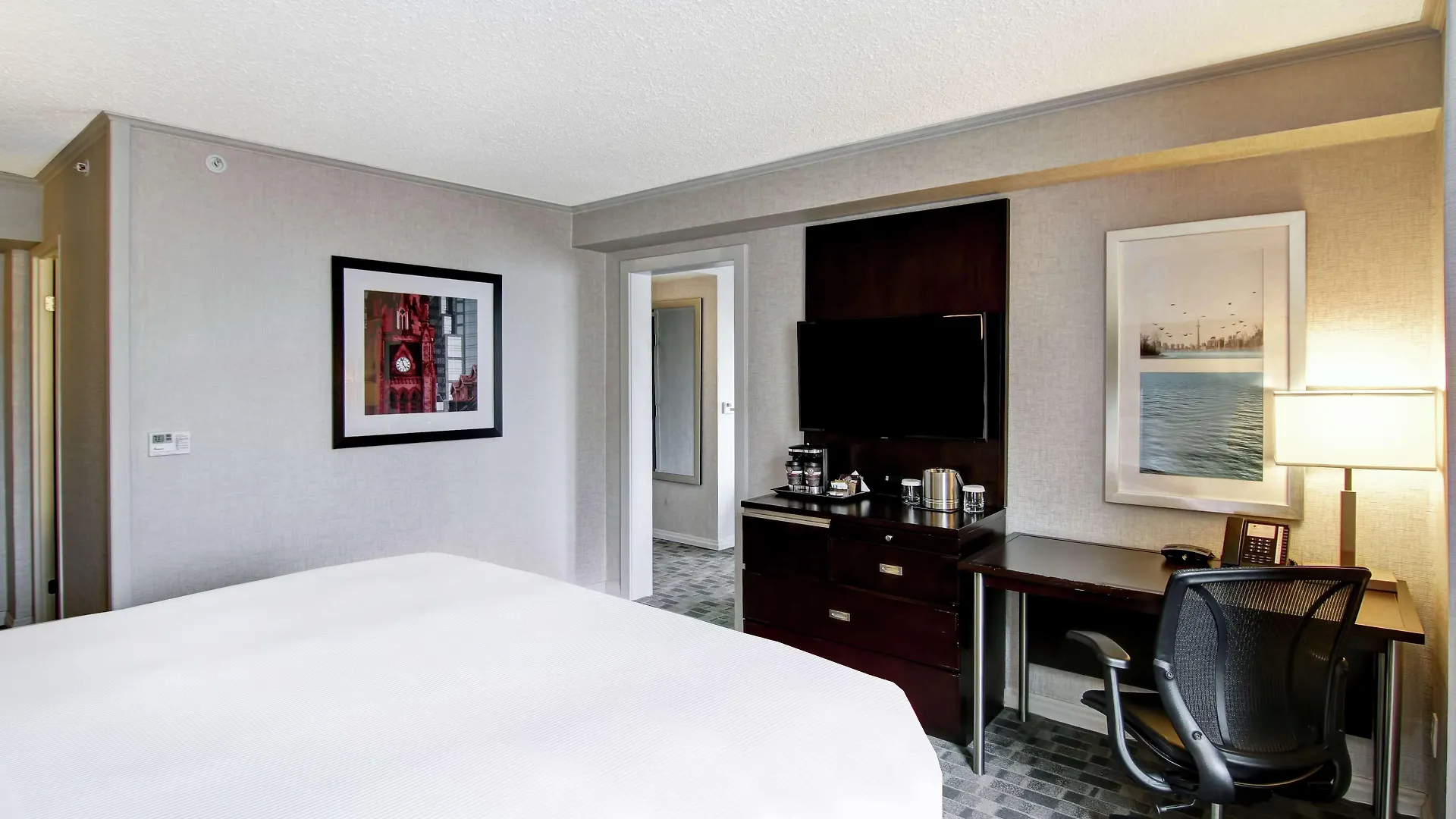 Hotel Doubletree By Hilton Toronto Downtown