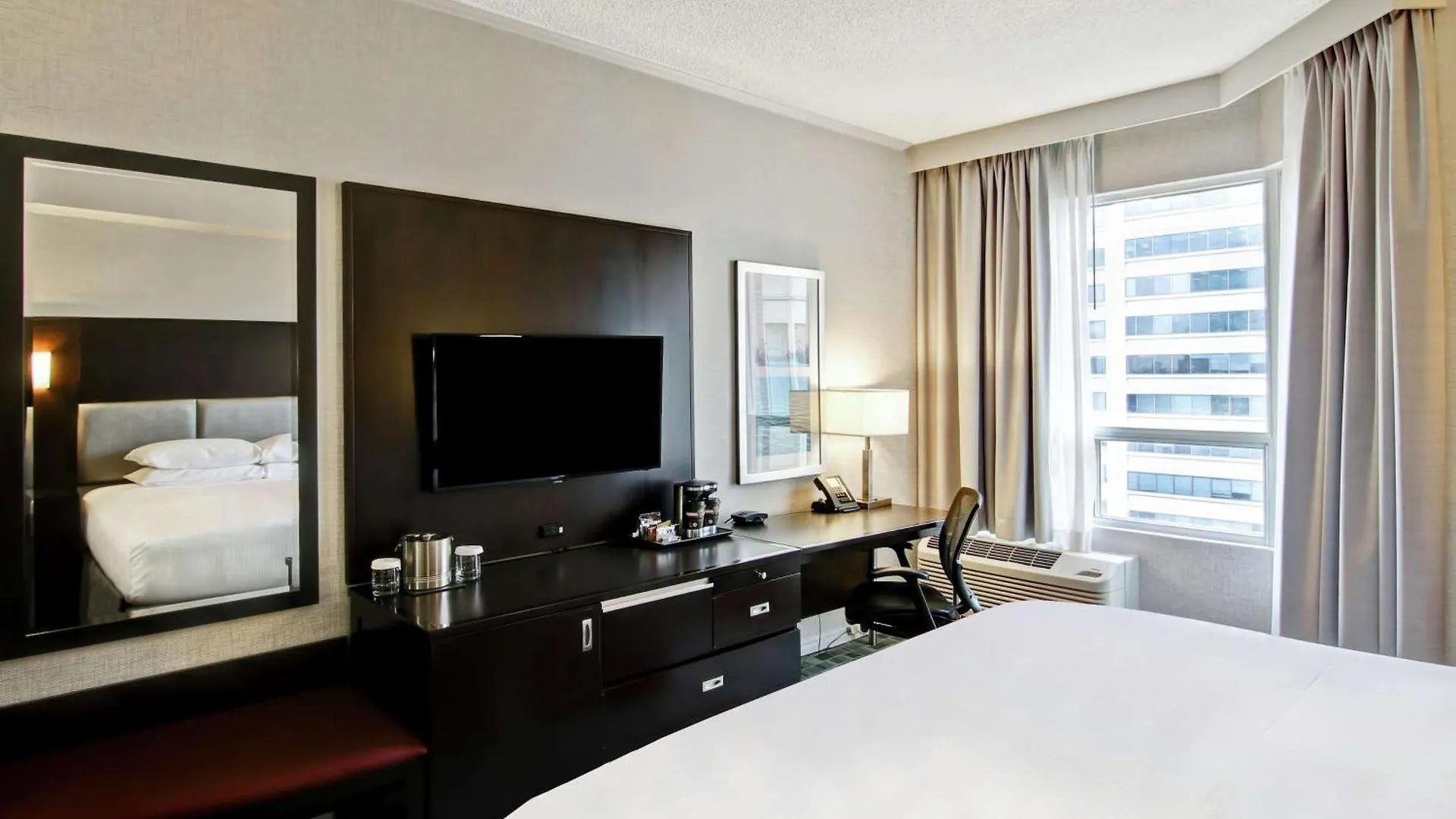 ****  Hotel Doubletree By Hilton Toronto Downtown Kanada