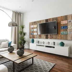 Mtlvacationrentals - The Fabfour Montréal