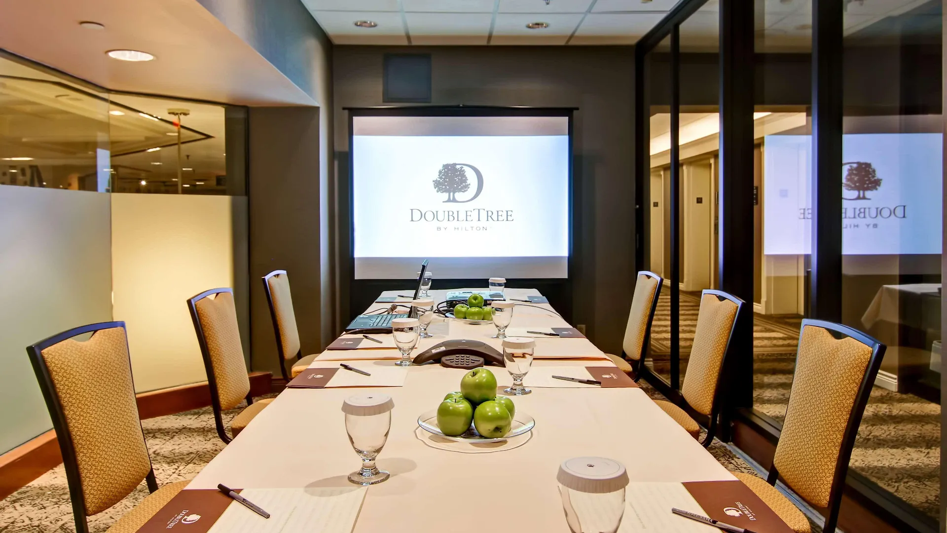 ****  Doubletree By Hilton Toronto Downtown Hotel Canada