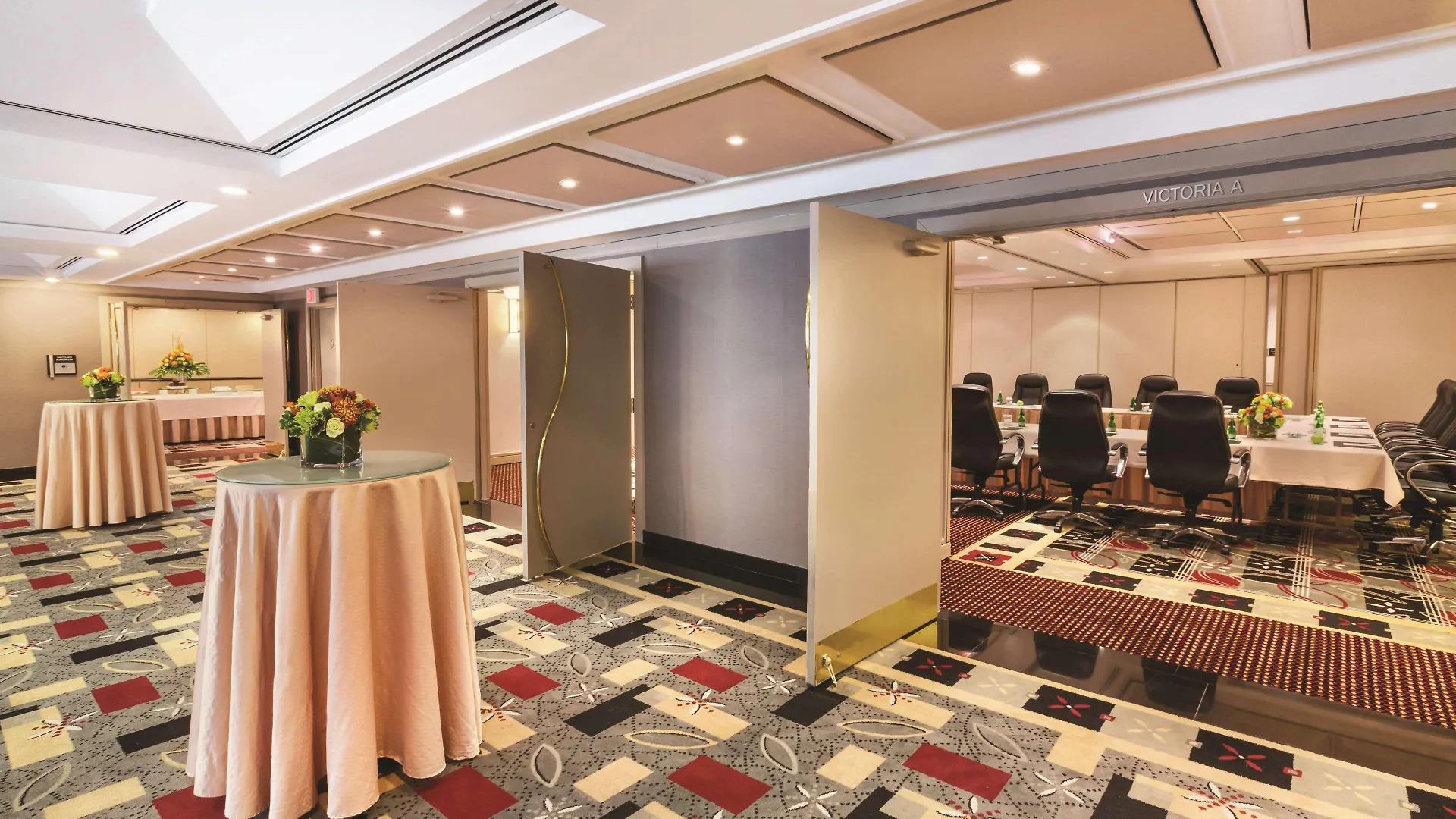 ****  Doubletree By Hilton Toronto Downtown Hotel Canada